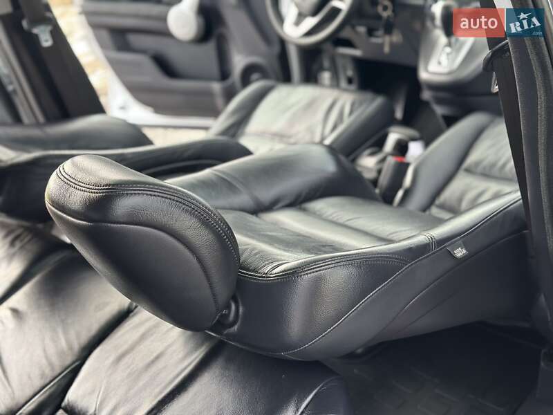 Внедорожник / Кроссовер Honda CR-V 2008 в Дрогобыче