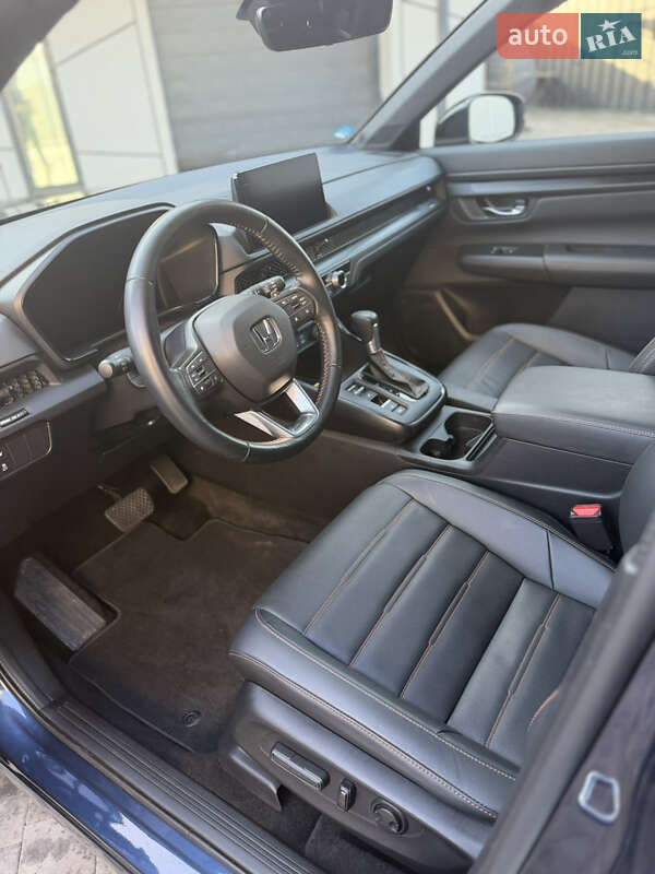 Внедорожник / Кроссовер Honda CR-V 2025 в Ровно