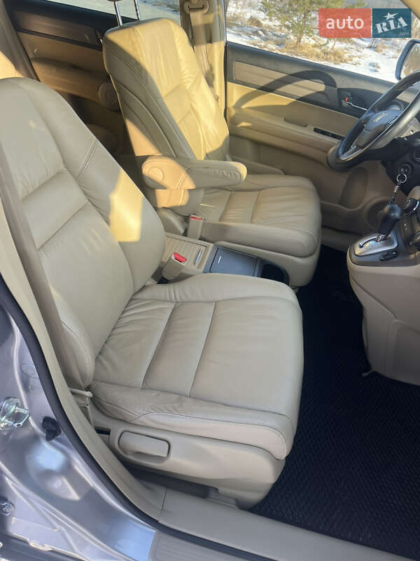 Внедорожник / Кроссовер Honda CR-V 2007 в Жовкве