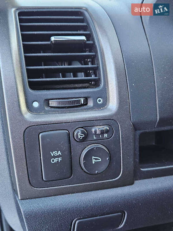 Внедорожник / Кроссовер Honda CR-V 2010 в Киеве