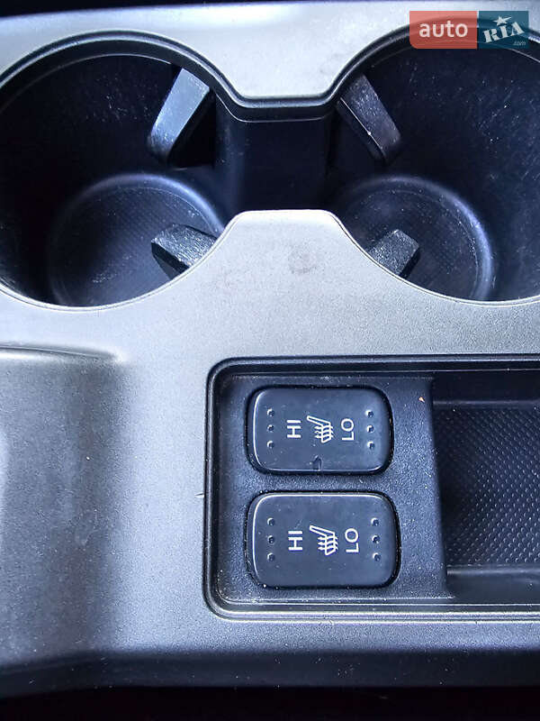 Внедорожник / Кроссовер Honda CR-V 2010 в Киеве