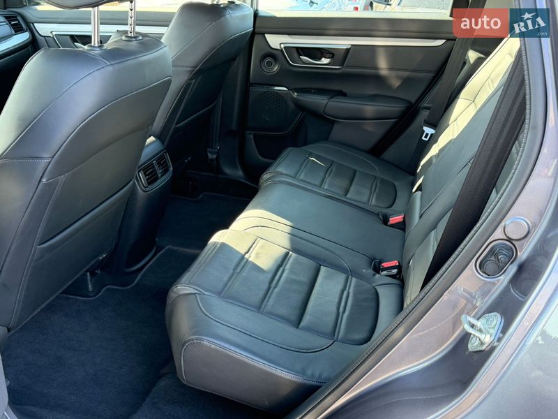 Внедорожник / Кроссовер Honda CR-V 2020 в Киеве