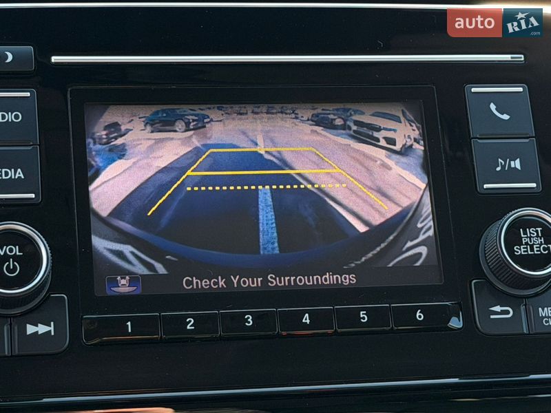 Внедорожник / Кроссовер Honda CR-V 2020 в Киеве