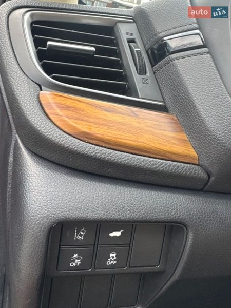 Внедорожник / Кроссовер Honda CR-V 2018 в Львове