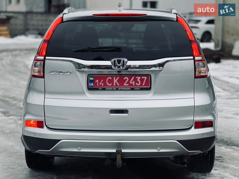 Внедорожник / Кроссовер Honda CR-V 2016 в Ивано-Франковске
