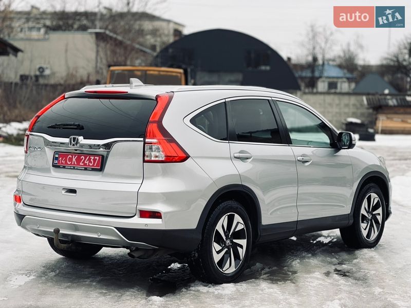 Внедорожник / Кроссовер Honda CR-V 2016 в Ивано-Франковске