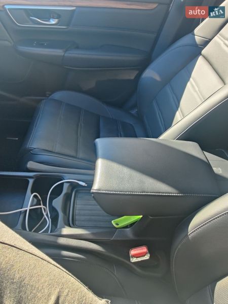 Внедорожник / Кроссовер Honda CR-V 2021 в Святопетровское