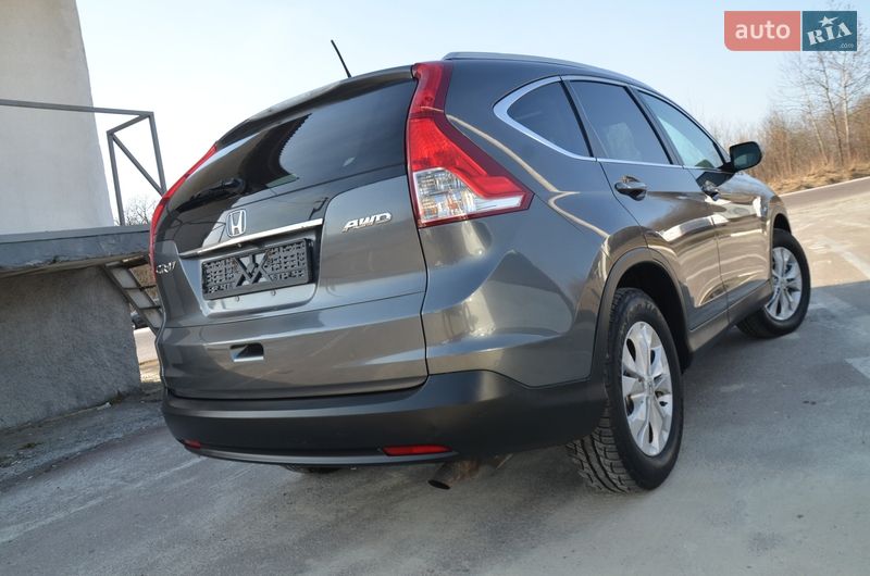 Внедорожник / Кроссовер Honda CR-V 2014 в Трускавце