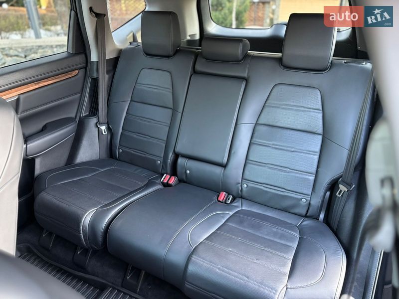 Внедорожник / Кроссовер Honda CR-V 2021 в Хмельницком