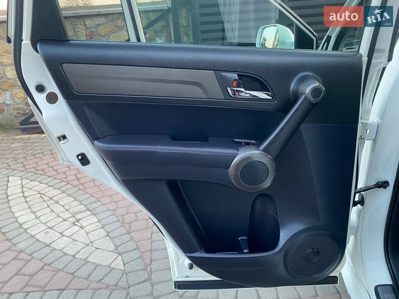 Внедорожник / Кроссовер Honda CR-V 2011 в Коломые