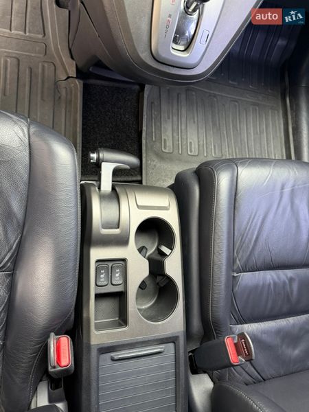 Внедорожник / Кроссовер Honda CR-V 2011 в Днепре