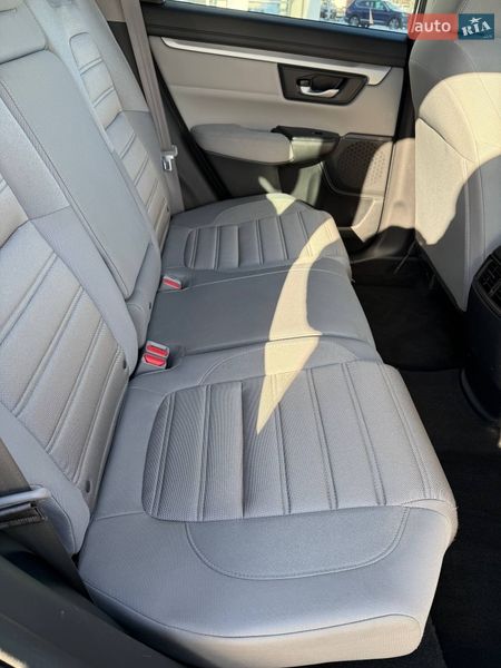 Внедорожник / Кроссовер Honda CR-V 2018 в Полтаве