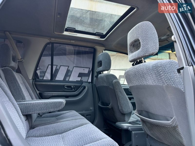 Внедорожник / Кроссовер Honda CR-V 1997 в Киеве