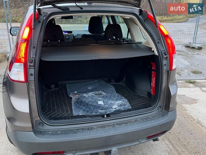 Внедорожник / Кроссовер Honda CR-V 2014 в Харькове
