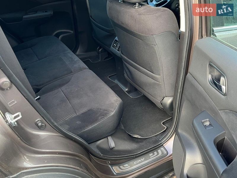 Внедорожник / Кроссовер Honda CR-V 2014 в Харькове
