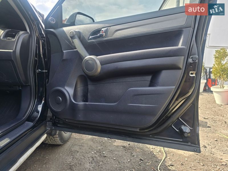 Внедорожник / Кроссовер Honda CR-V 2010 в Тернополе