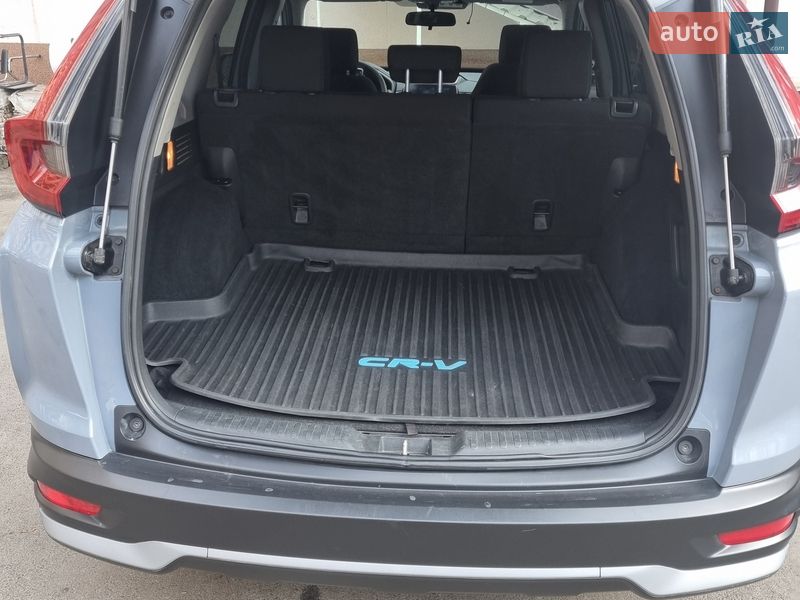Внедорожник / Кроссовер Honda CR-V 2020 в Киеве