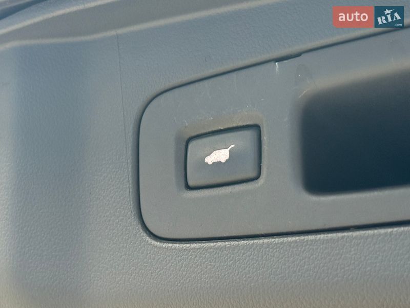 Внедорожник / Кроссовер Honda CR-V 2013 в Ровно