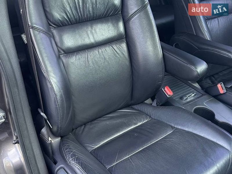 Внедорожник / Кроссовер Honda CR-V 2008 в Умани