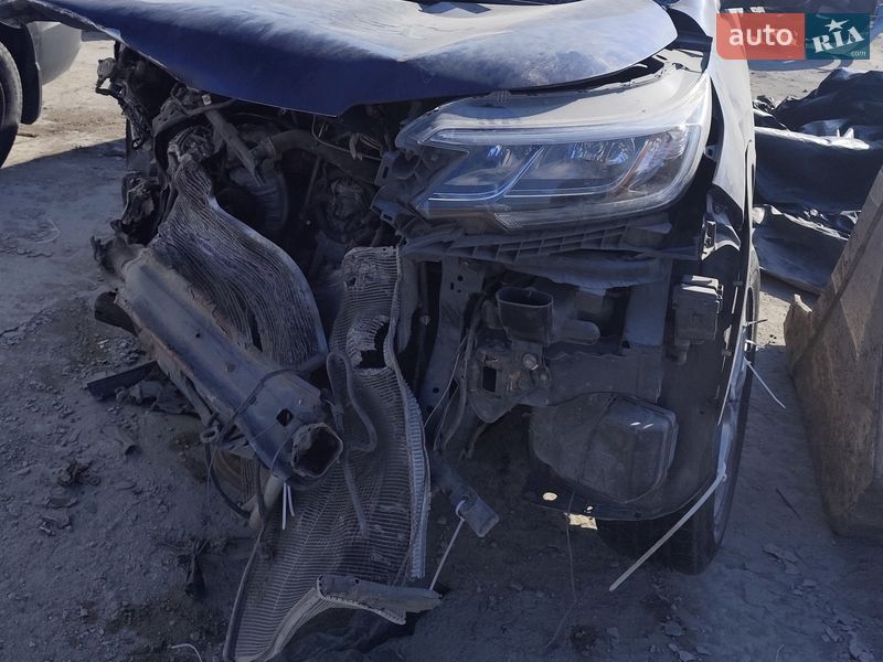 Внедорожник / Кроссовер Honda CR-V 2016 в Каневе фото 2 Внедорожник / Кроссовер Honda CR-V 2016 в Каневе