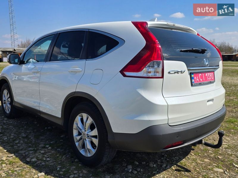 Внедорожник / Кроссовер Honda CR-V 2014 в Ивано-Франковске
