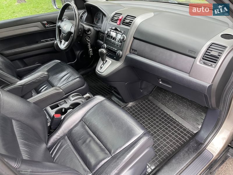 Внедорожник / Кроссовер Honda CR-V 2008 в Киеве