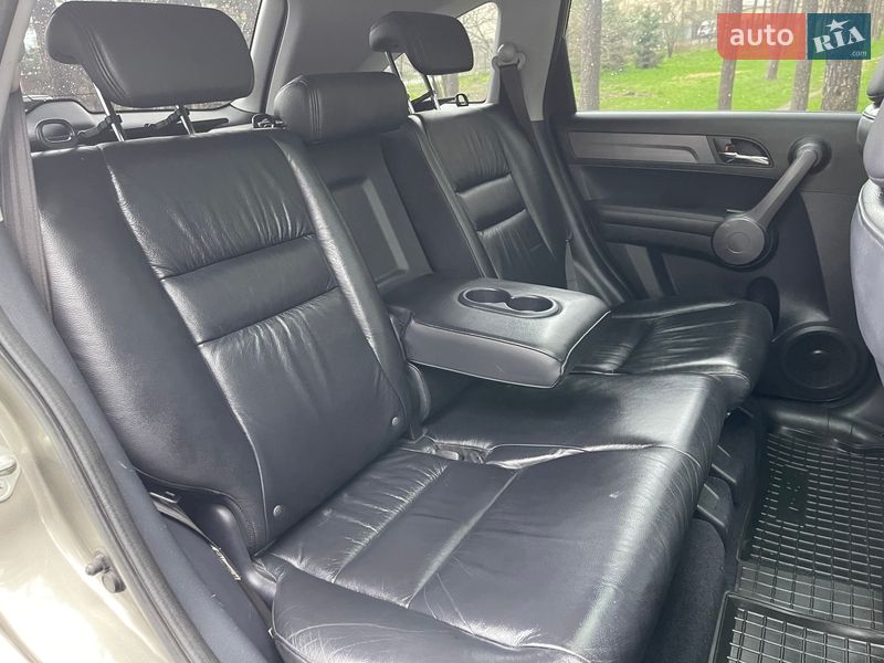 Внедорожник / Кроссовер Honda CR-V 2008 в Киеве