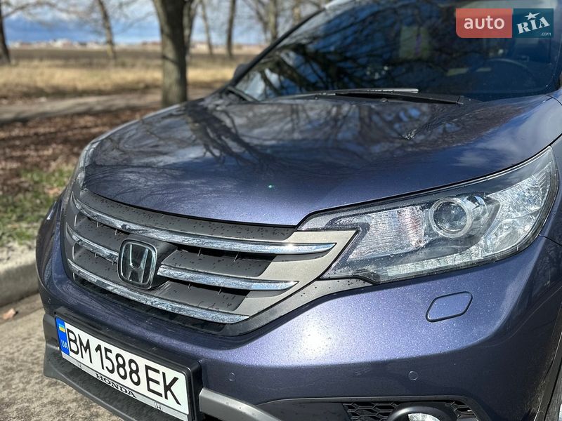 Позашляховик / Кросовер Honda CR-V 2013 в Сумах