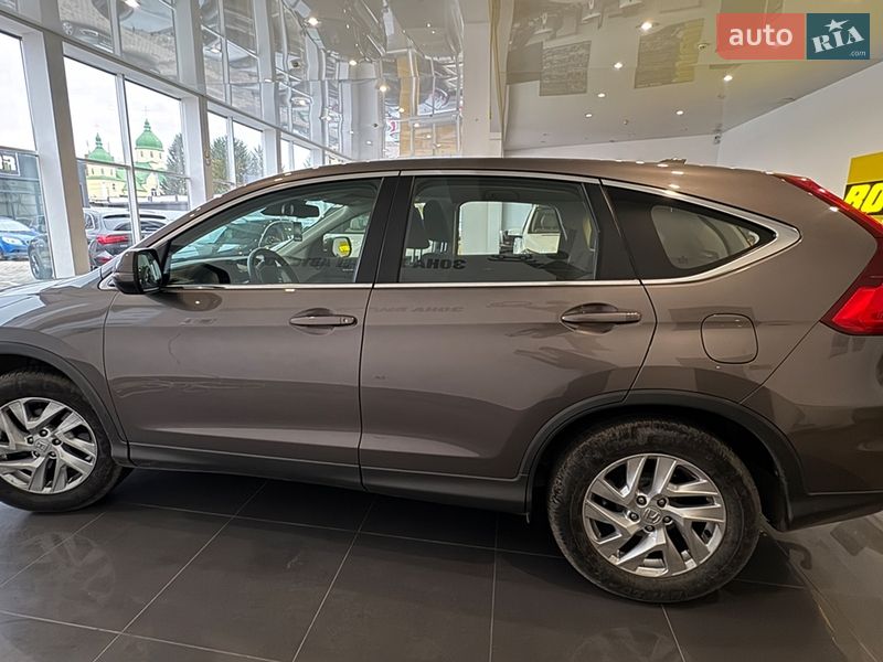 Внедорожник / Кроссовер Honda CR-V 2015 в Львове