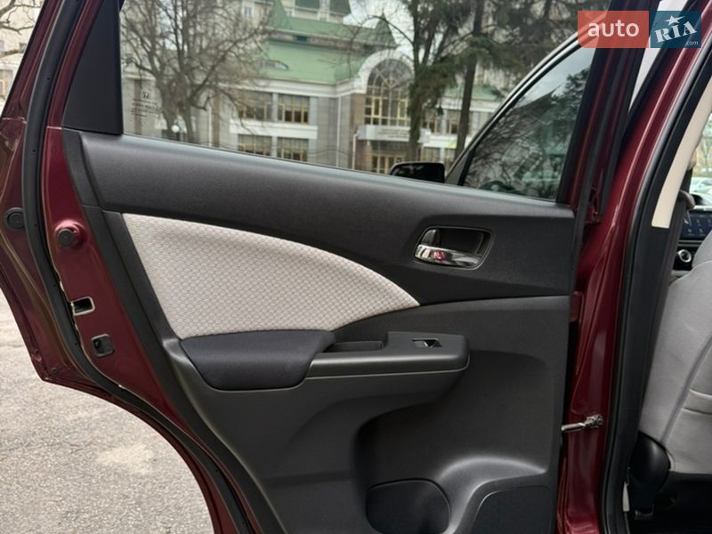Внедорожник / Кроссовер Honda CR-V 2016 в Полтаве фото 16 Внедорожник / Кроссовер Honda CR-V 2016 в Полтаве