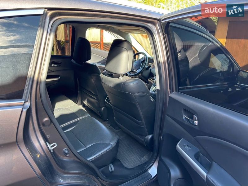 Внедорожник / Кроссовер Honda CR-V 2016 в Мукачево