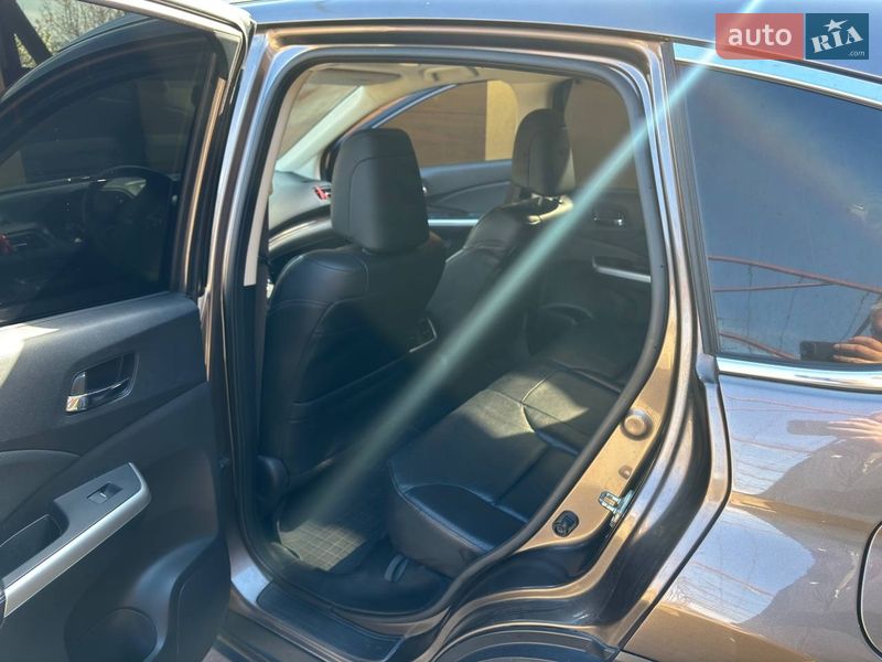 Внедорожник / Кроссовер Honda CR-V 2016 в Мукачево