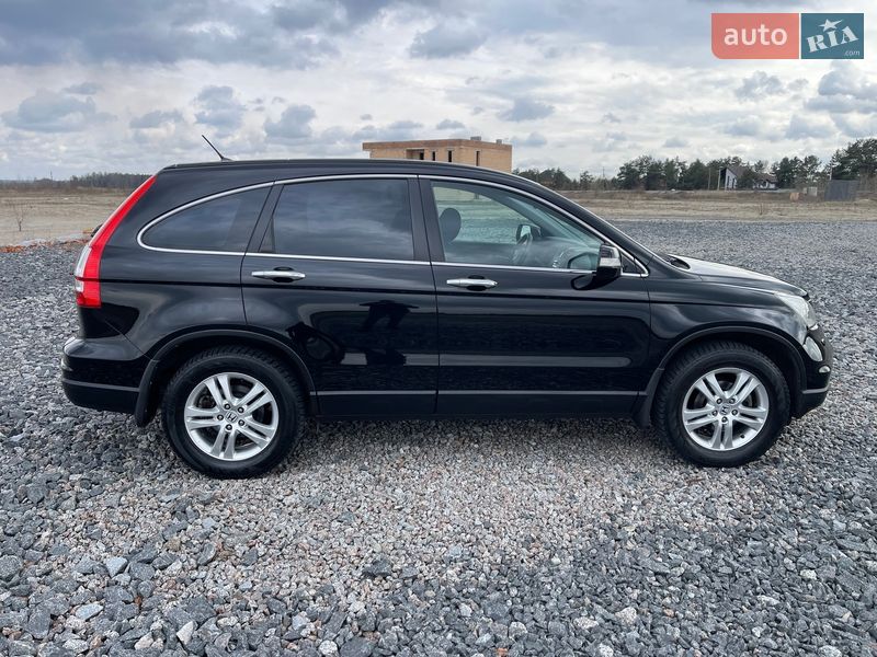 Внедорожник / Кроссовер Honda CR-V 2011 в Киеве