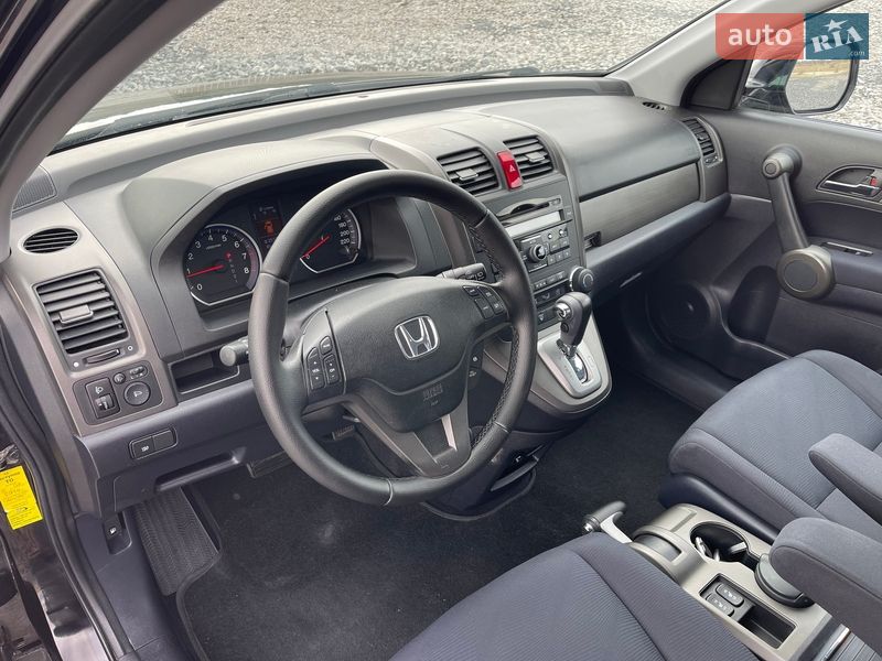 Внедорожник / Кроссовер Honda CR-V 2011 в Киеве