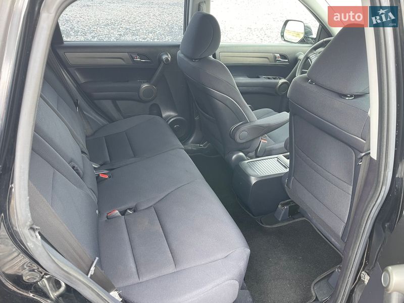 Внедорожник / Кроссовер Honda CR-V 2011 в Киеве
