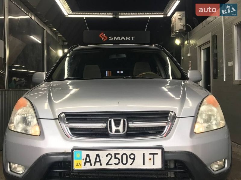 Позашляховик / Кросовер Honda CR-V 2003 в Києві