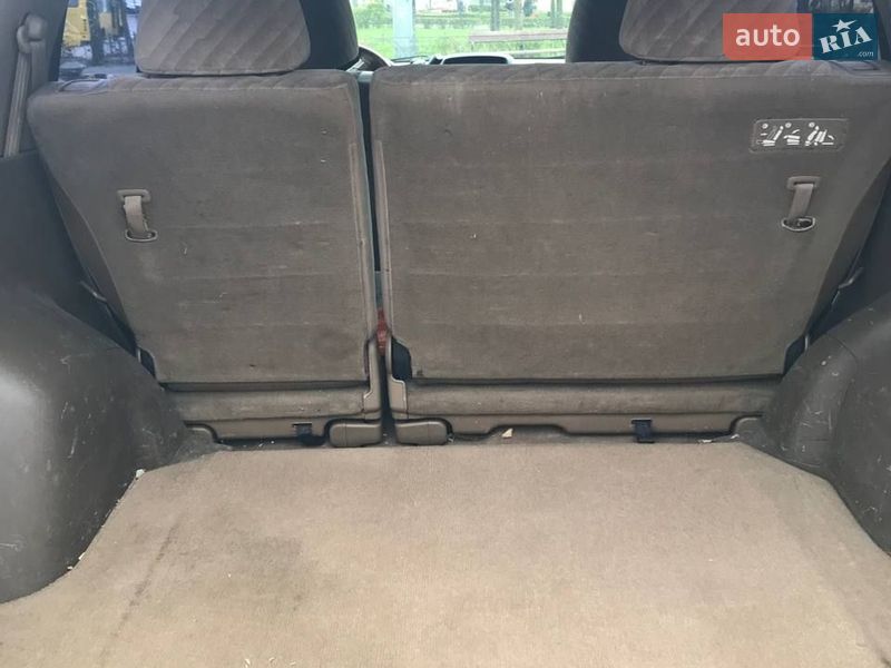 Позашляховик / Кросовер Honda CR-V 2003 в Києві