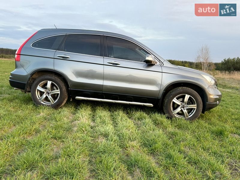 Внедорожник / Кроссовер Honda CR-V 2010 в Радивилове
