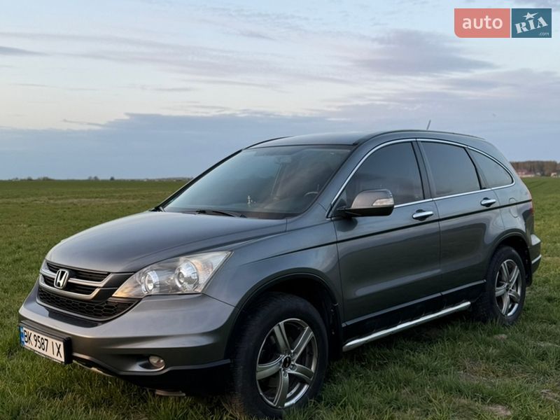 Внедорожник / Кроссовер Honda CR-V 2010 в Радивилове