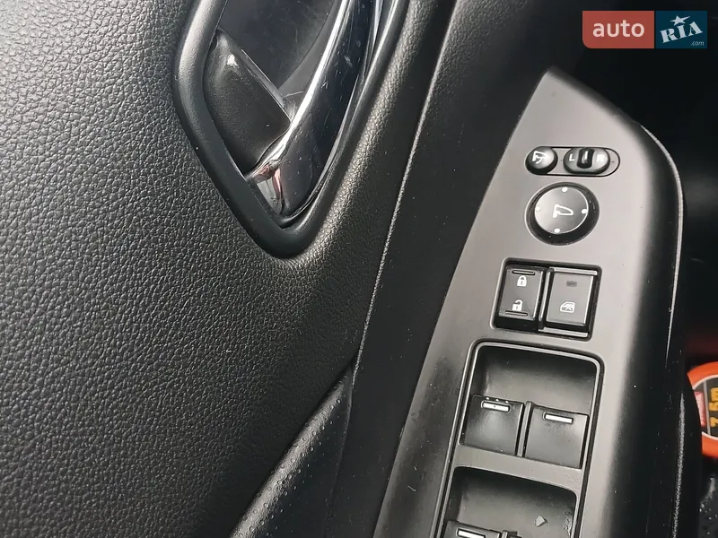 Honda CR-V 2013 VIN SHSRE6890EU002226 фото оголошення 26 з 65