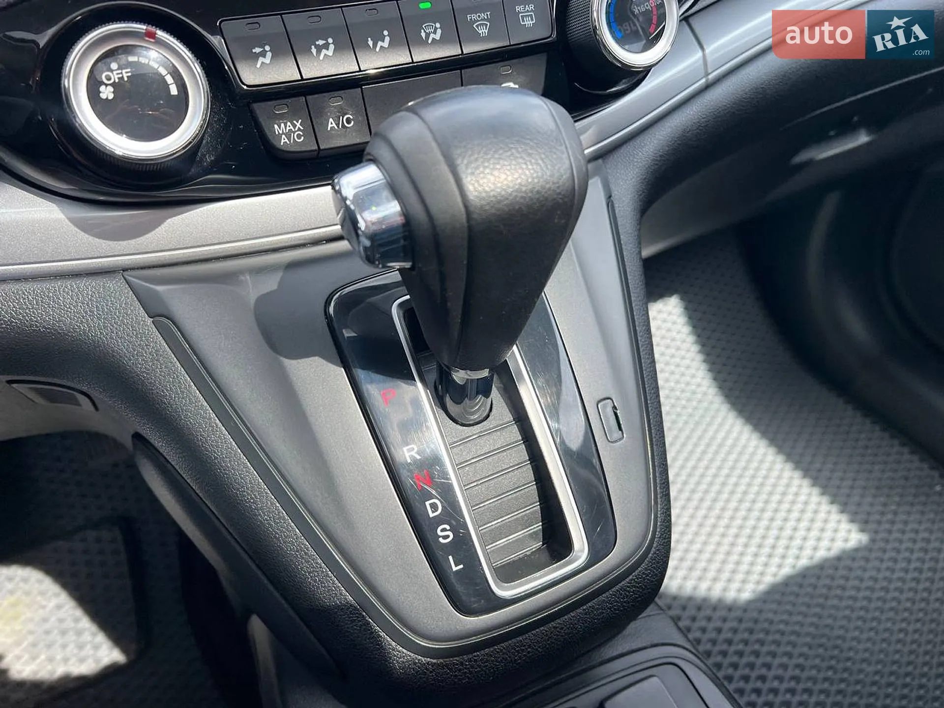 2015 Honda CR-V - мініатюра 32