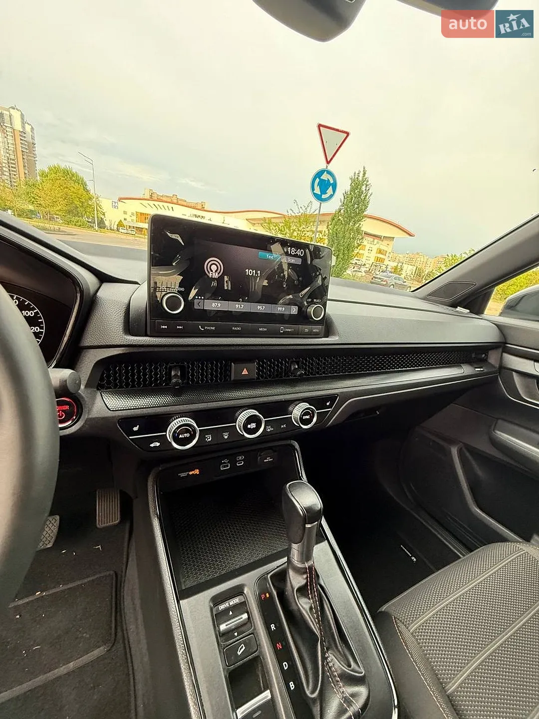 2023 Honda CR-V - мініатюра 18