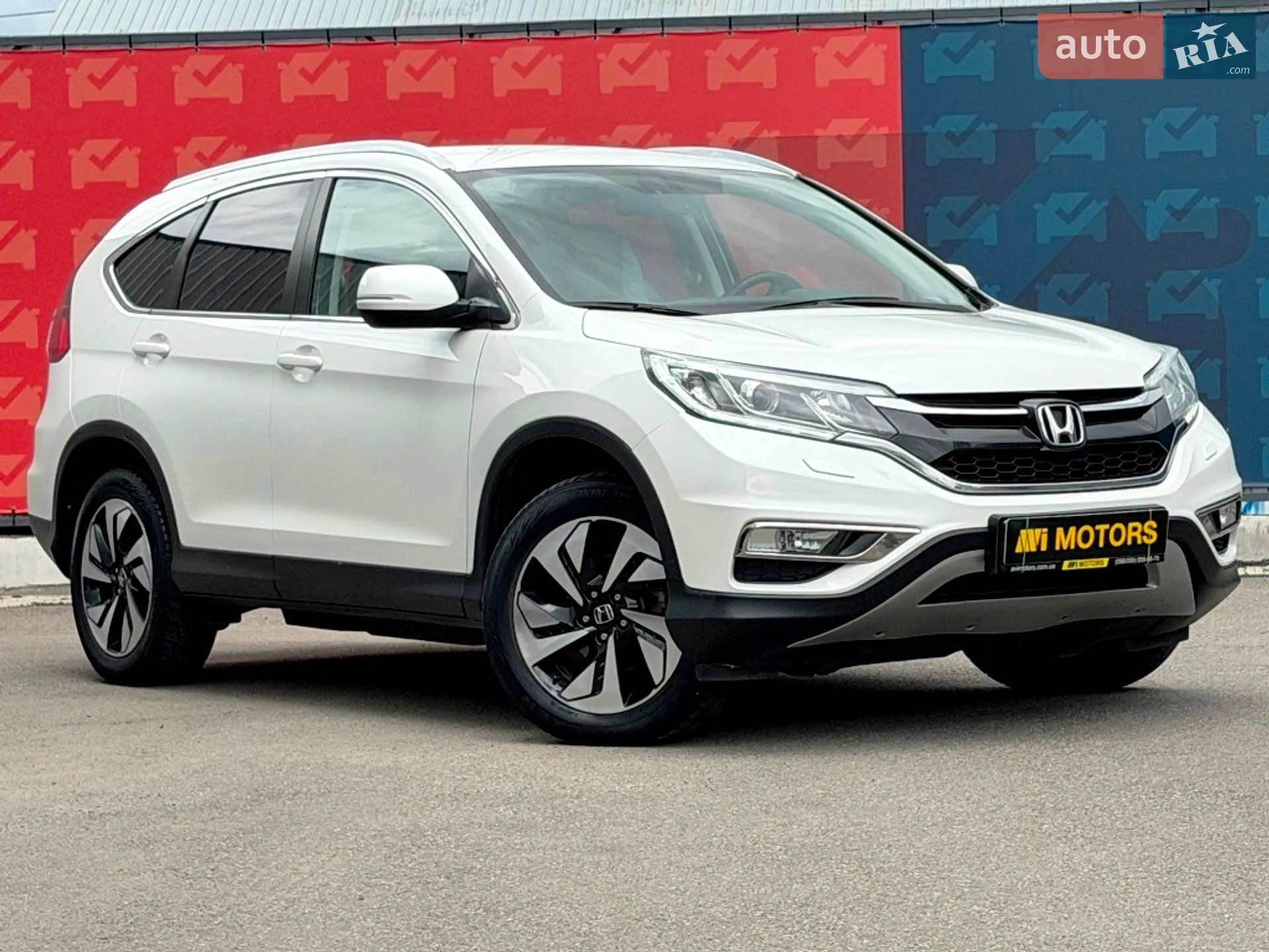 2015 Honda CR-V - фото 1