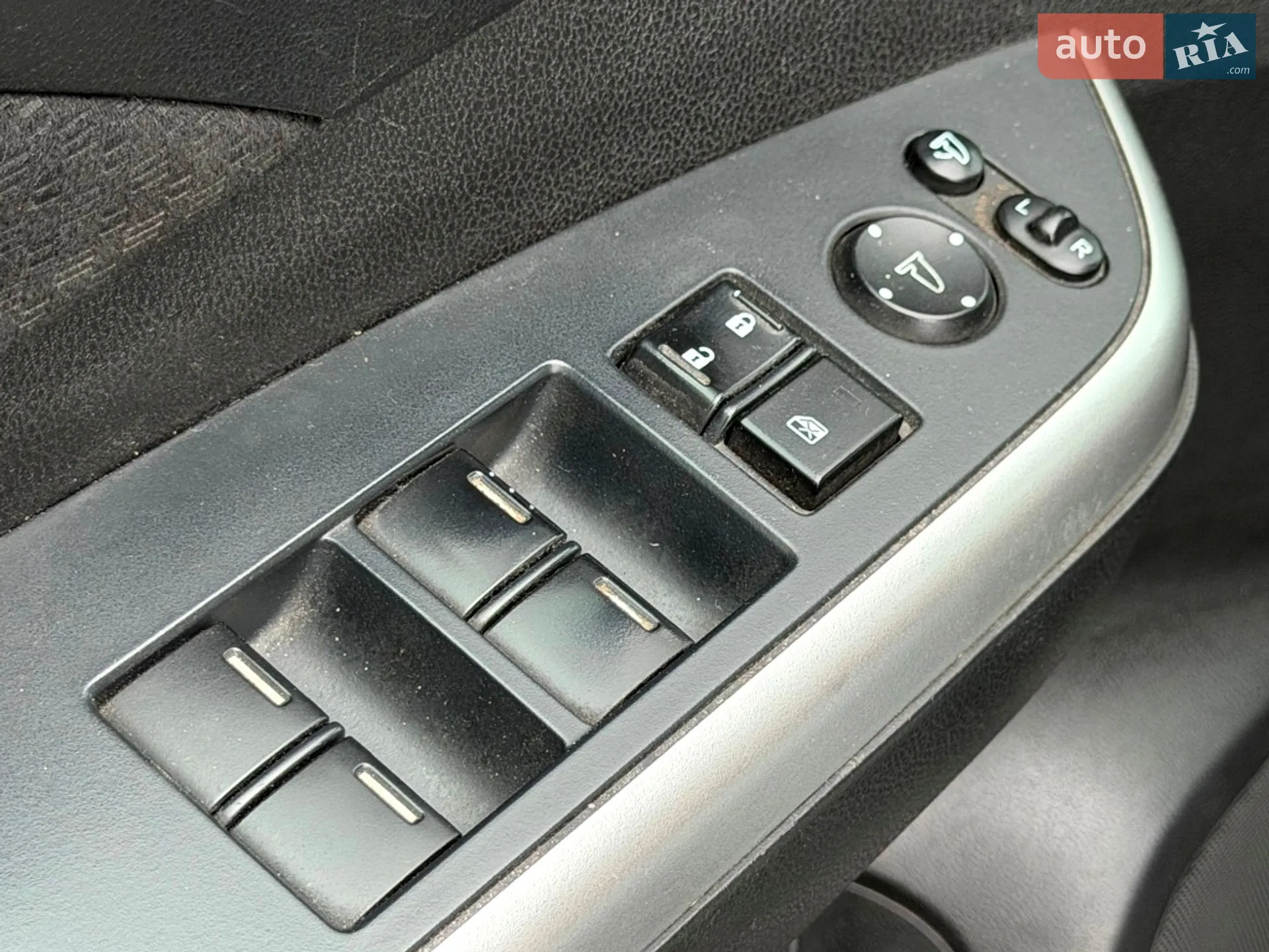 2015 Honda CR-V - мініатюра 25