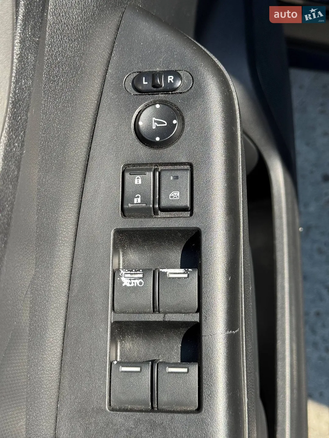 2015 Honda CR-V - мініатюра 30