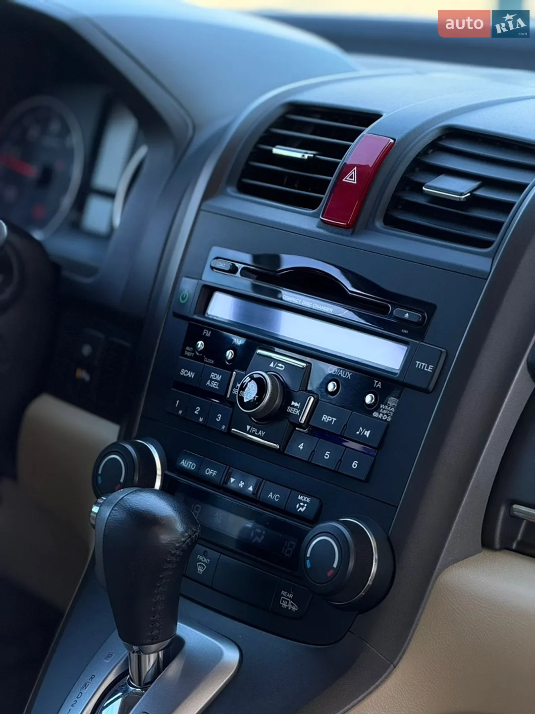 2010 Honda CR-V - мініатюра 25