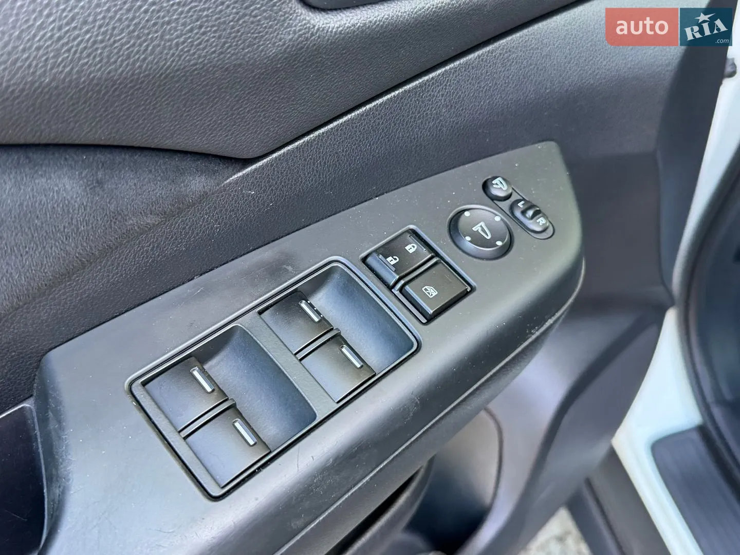 2012 Honda CR-V - мініатюра 39