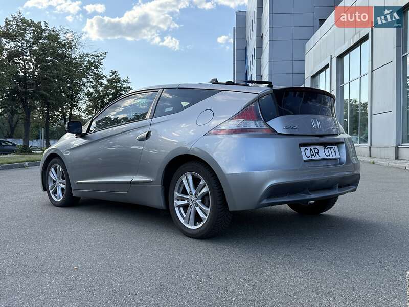Хэтчбек Honda CR-Z 2010 в Киеве
