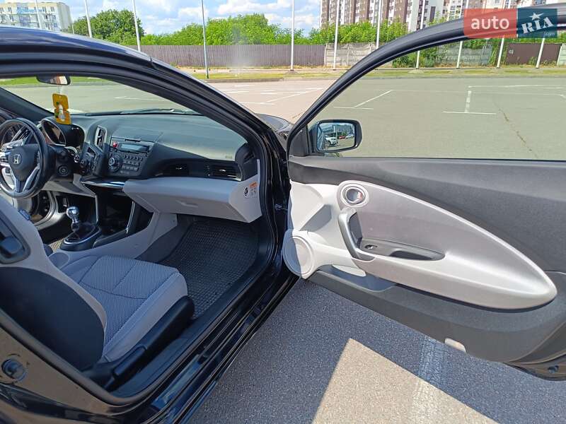Хэтчбек Honda CR-Z 2011 в Киеве