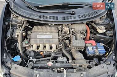 Хэтчбек Honda CR-Z 2016 в 